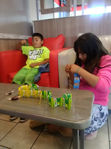 Shopping Mall «Alta Vista Shopping Center», reviews and photos, 1459 Freedom Blvd, Watsonville, CA 95076, USA