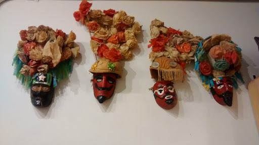 Book Store «Alley Cat Bookstore and Gallery», reviews and photos, 3036 24th St, San Francisco, CA 94110, USA