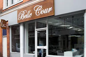 Belle Cour image