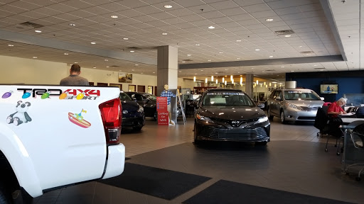 Toyota Dealer «Molle Toyota», reviews and photos, 601 W 103rd St, Kansas City, MO 64114, USA