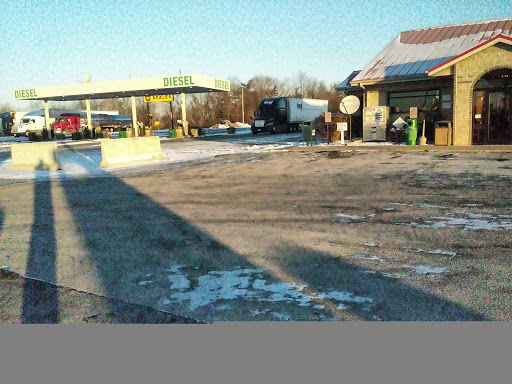 Truck Stop «Ainsworth 4 Corners Fuel», reviews and photos, 3112 IA-92, Ainsworth, IA 52201, USA