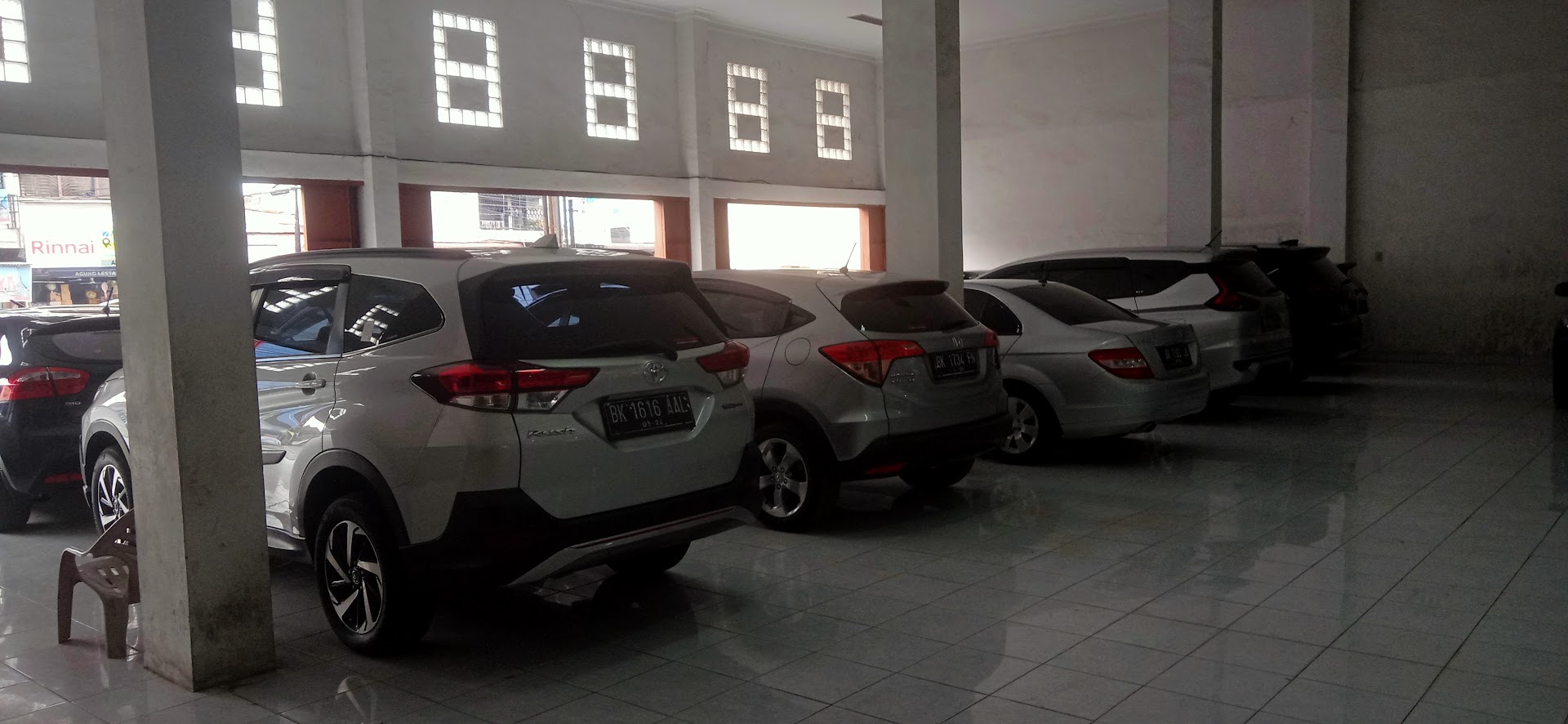 Indola Mobil - Jual Beli Mobil Bekas Berkualitas Medan Photo