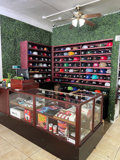 So Fresh Clothing, 911 Cedar St, Santa Cruz, CA 95060, USA, 