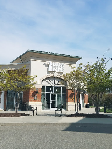 Bridal Shop «Sealed With a Kiss Richmond», reviews and photos, 201 Towne Center W Blvd #713, Richmond, VA 23233, USA