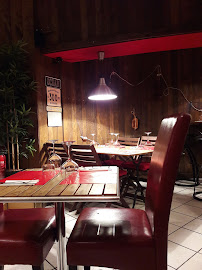 Atmosphère du Restaurant de fruits de mer La Cabane à Toulouse - n°11