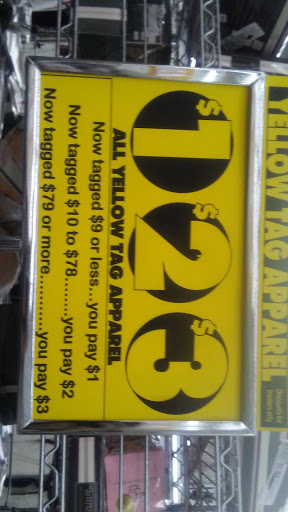 Clothing Store «1/2 of 1/2 Name Brand Clothing», reviews and photos, 601 N West St # 126, Wichita, KS 67203, USA