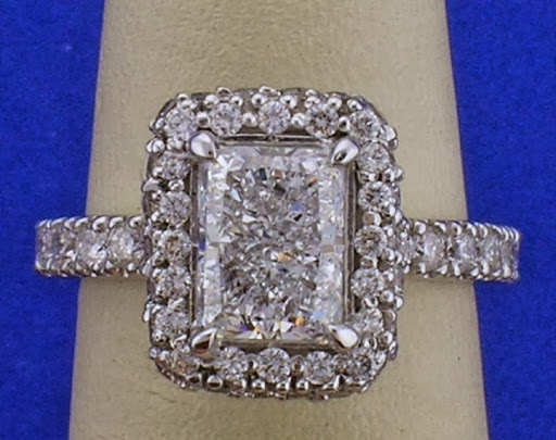 Jewelry Store «Union Diamond», reviews and photos, 2410 Paces Ferry Rd SE, Atlanta, GA 30339, USA