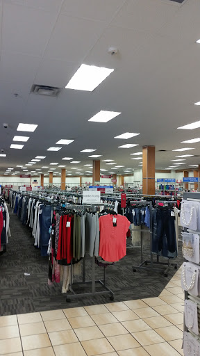 Clothing Store «Burlington Coat Factory», reviews and photos, 285 N Moorpark Rd, Thousand Oaks, CA 91360, USA