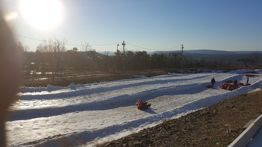 Ski Shop «Eagle Rock Resort Ski Shop», reviews and photos, Country Club Rd, Hazleton, PA 18202, USA