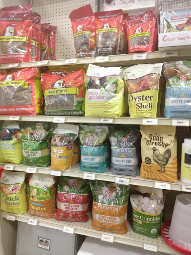 Farm Equipment Supplier «Tarwater Farm & Home Supply», reviews and photos, 4107 NW Topeka Blvd, Topeka, KS 66617, USA