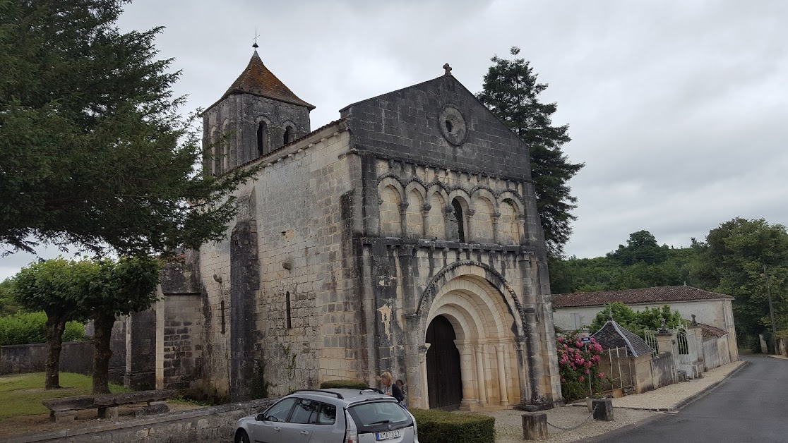 Village Vacances à Saint-Césaire (Charente-Maritime 17)