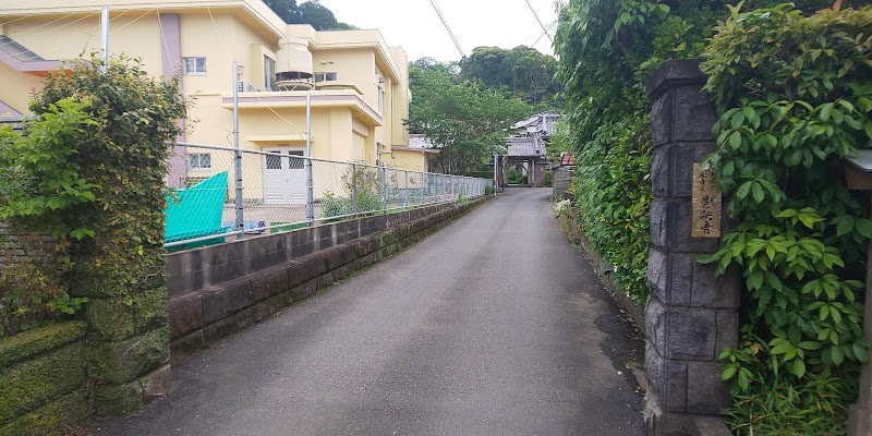 崇称寺（浄土真宗）