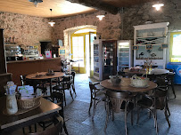 Atmosphère du Restaurant U Salone à Santo-Pietro-di-Tenda - n°2
