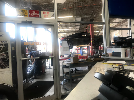 Auto Repair Shop «Buettner Tire Distributors, LLC», reviews and photos, 324 Winchester Ave, Martinsburg, WV 25401, USA