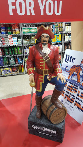 Liquor Store «Gratiot Liquor», reviews and photos, 36640 S Gratiot Ave, Charter Twp of Clinton, MI 48035, USA