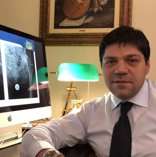 Dott. Leonardo Latella | Specialista Protesi Anca e Ginocchio | Firenze