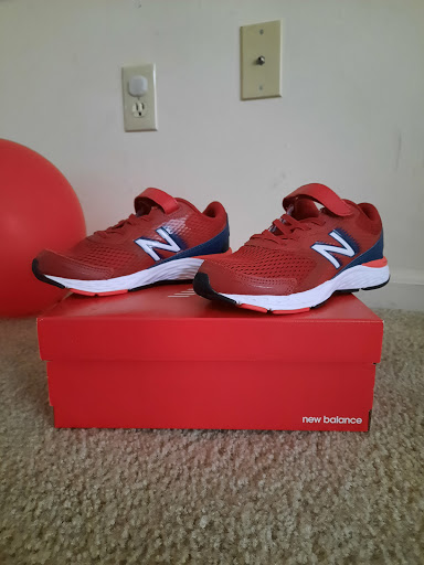 Shoe Store «Roderer Shoe Center», reviews and photos, 316 E Stroop Rd, Dayton, OH 45429, USA