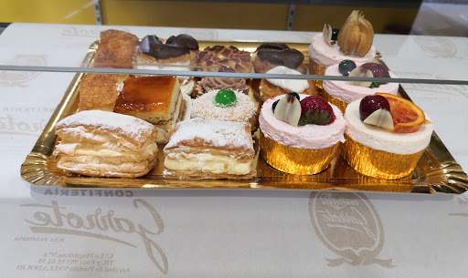 Confitería Garrote en Arrabal de Portillo, Valladolid