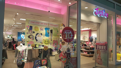 Shopping Mall «Galleria at Tyler», reviews and photos, 1299 Tyler St, Riverside, CA 92503, USA