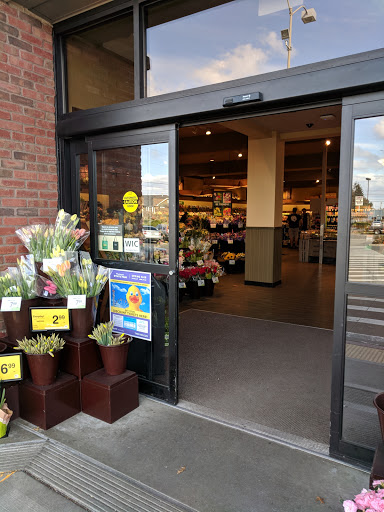 Grocery Store «Safeway», reviews and photos, 2411 N Proctor St, Tacoma, WA 98406, USA