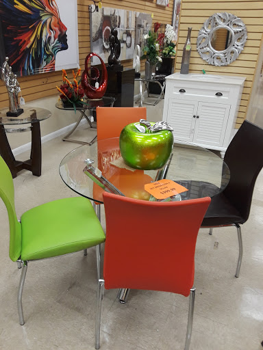 Fallas Discount Stores, 515 W 49th St, Hialeah, FL 33012, USA, 