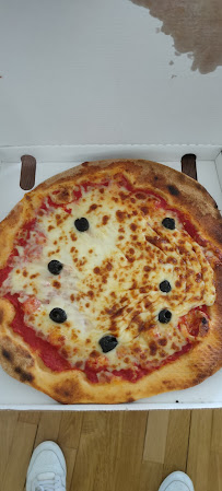 Pizza du Pizzas à emporter Pizza Eric Dusart à Mondeville - n°1