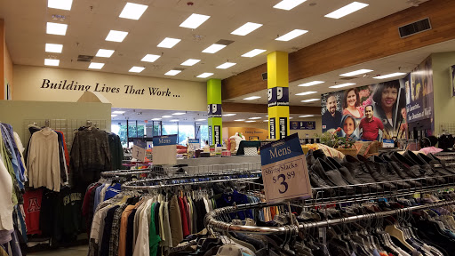 Clothing Store «GoodWill», reviews and photos, 1356 E Vine St, Kissimmee, FL 34744, USA