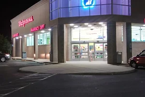 Walgreens image