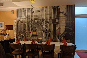 Restaurant Lisboa image
