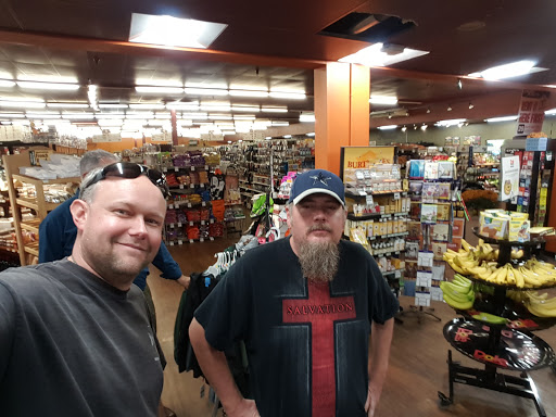 Grocery Store «Holiday Market», reviews and photos, 16981 Placer Hills Rd # A8, Meadow Vista, CA 95722, USA