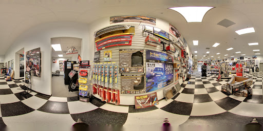 Truck Accessories Store «4 Wheel Parts Performance Center - Coppell», reviews and photos, 800 W Sandy Lake Rd, Coppell, TX 75019, USA