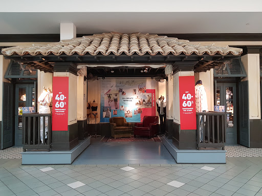 Shopping Mall «Moorestown Mall», reviews and photos, 400 NJ-38, Moorestown, NJ 08057, USA