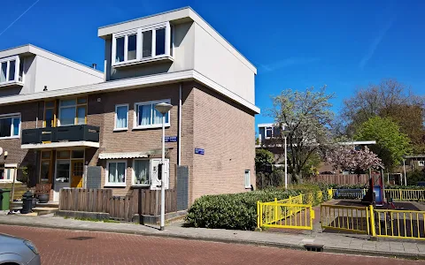 Bed and Breakfast Amsterdam Holy Dove close to Amsterdam station Sloterdijk image