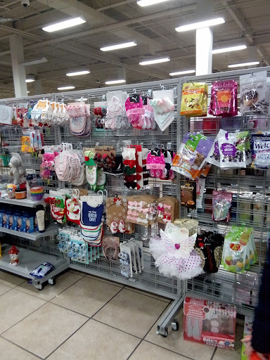 Clothing Store «Burlington Coat Factory», reviews and photos, 80 Boston Post Rd, Orange, CT 06477, USA