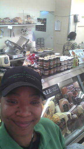 Grocery Store «Treasure Island Foods», reviews and photos, 911 Ridge Rd, Wilmette, IL 60091, USA