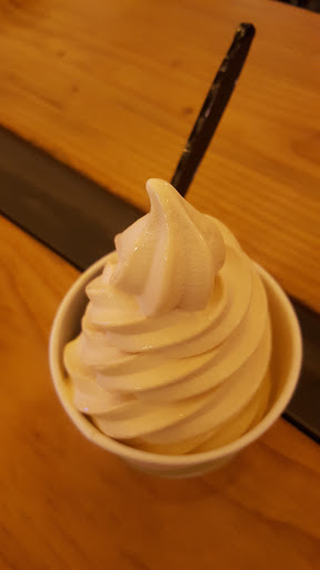 Ice Cream Shop «Wiz Bang Bar», reviews and photos, 126 SW 2nd Ave, Portland, OR 97204, USA