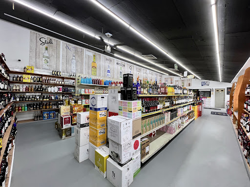 Liquor Store «Eastern Wine Liquor Inc», reviews and photos, 1619 Eastern Pkwy, Schenectady, NY 12309, USA