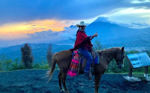 Guatemalan Horse Tours image