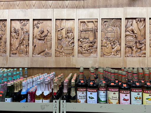 Wine Store «Wades Wines», reviews and photos, 30961 Agoura Rd #321, Westlake Village, CA 91361, USA