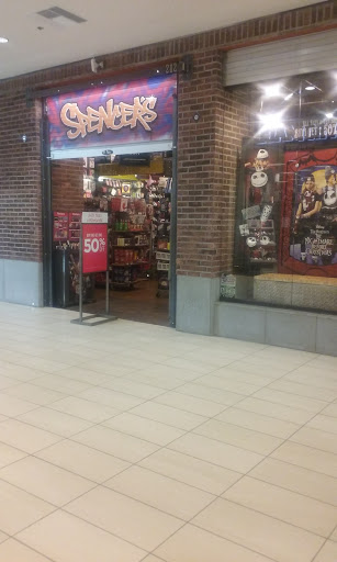 Shopping Mall «Salem Center», reviews and photos, 401 Center St NE, Salem, OR 97301, USA