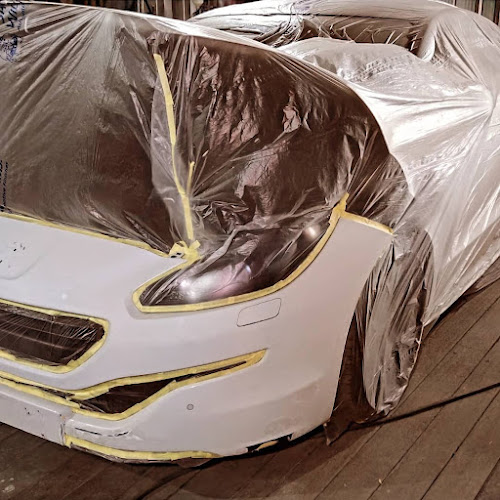 Pintura y Desabolladura Automotriz