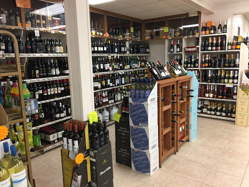 Liquor Store «South End Liquors», reviews and photos, 1755 S Main St, Fall River, MA 02724, USA