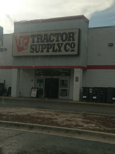 Home Improvement Store «Tractor Supply Co.», reviews and photos, 7431 Gall Blvd, Zephyrhills, FL 33541, USA