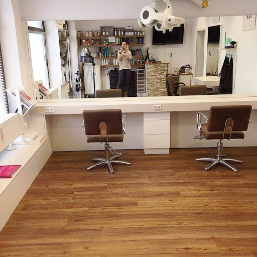Die Friseurin in Lichtenberg | Hair Art ··· by Karin Preis In Lichtenberg