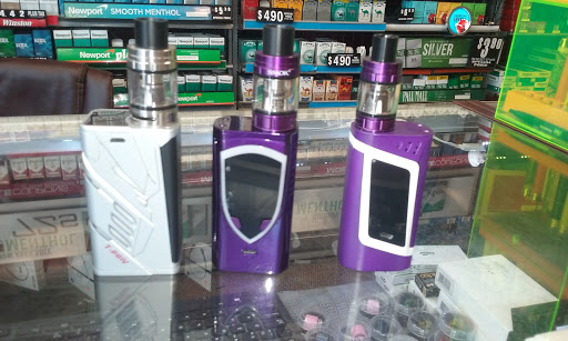 Convenience Store «SMOKERS TOWN», reviews and photos, 205 2nd Loop Rd, Florence, SC 29505, USA