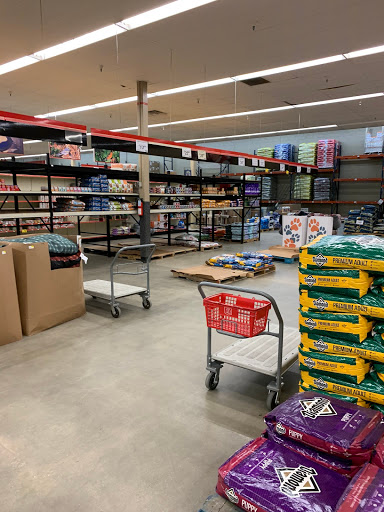 Sporting Goods Store «Big R Store Crawfordsville», reviews and photos, 1601 US-231, Crawfordsville, IN 47933, USA