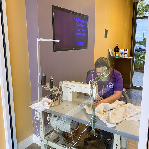 Dry Cleaner «Fashion Fresh Dry Cleaners», reviews and photos, 20301 Grande Oak Blvd, Estero, FL 33928, USA