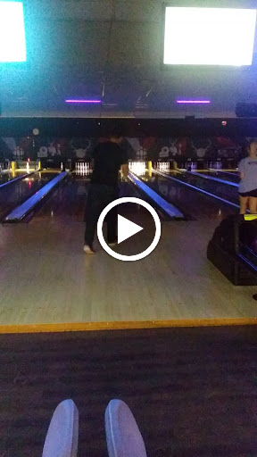 Bowling Alley «AMF Hall Of Fame Lanes», reviews and photos, 5155 Tuscarawas St W, Canton, OH 44708, USA