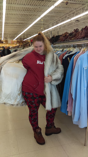 Thrift Store «Valley Thrift Store», reviews and photos, 1717 Woodman Dr, Kettering, OH 45420, USA