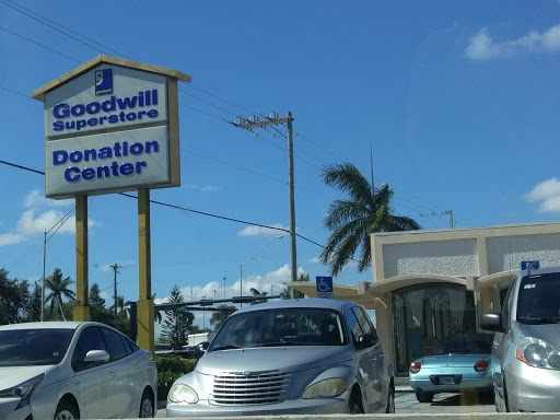 Thrift Store «Goodwill Superstore», reviews and photos